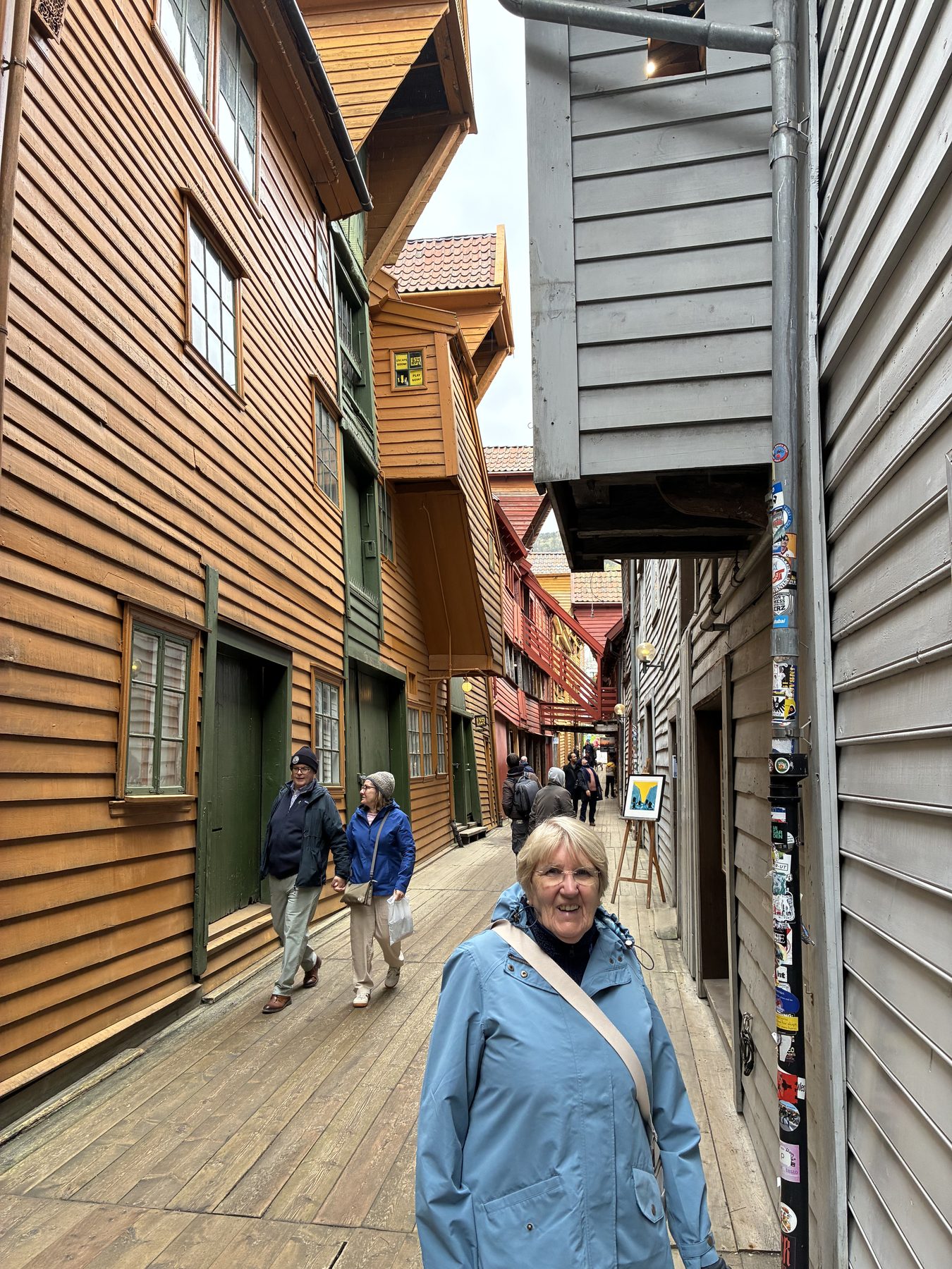 Frances in a Bryggen alley